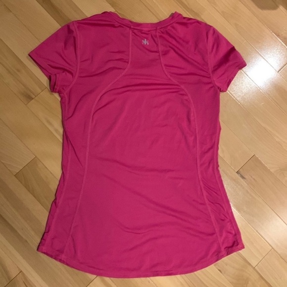 2 Athletic Short Sleeve Tees - Under Armour & Kyodan - size S - Picture 15 of 16